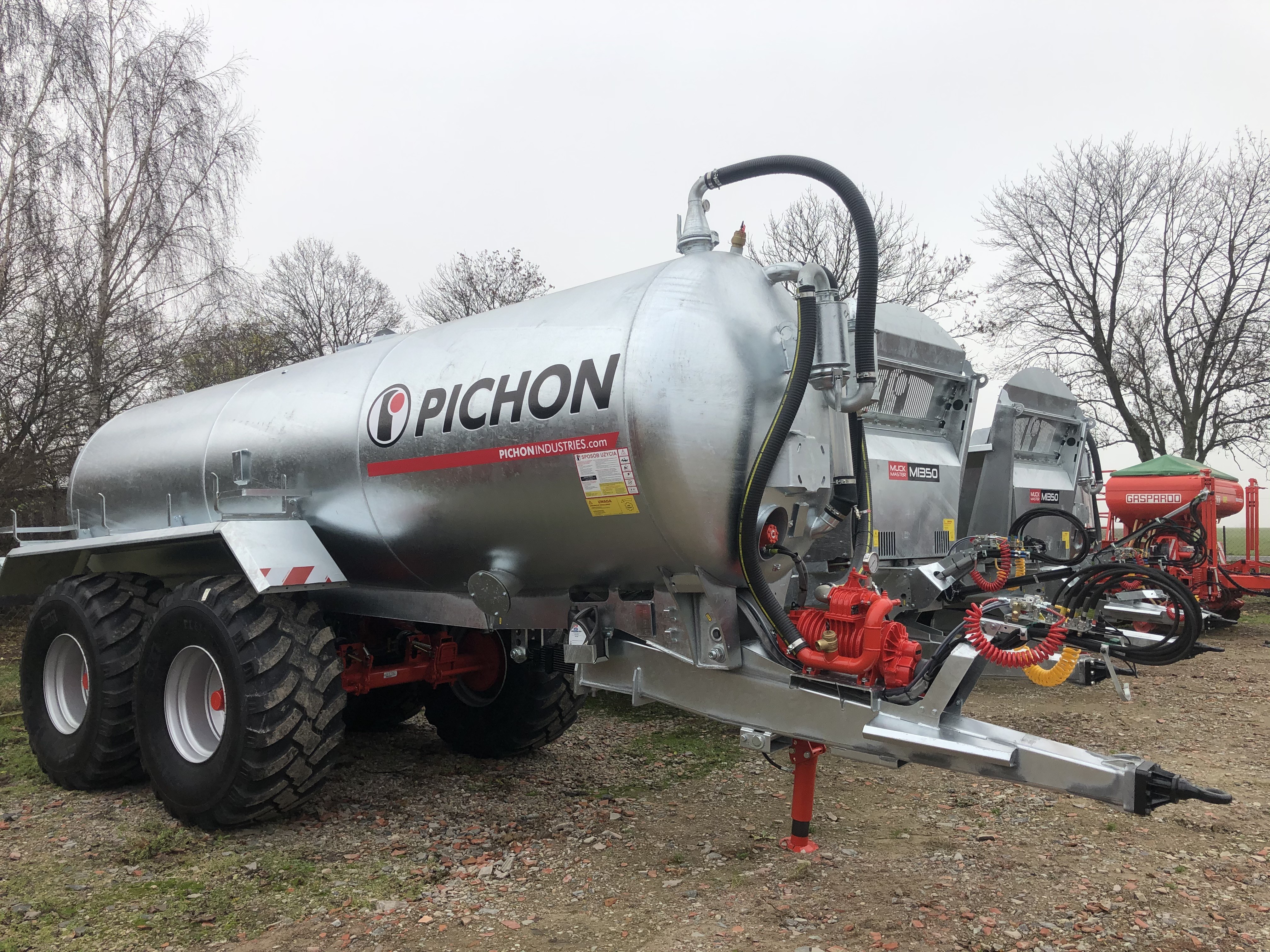 Wóz asenizacyjny Pichon 14 200 litrów